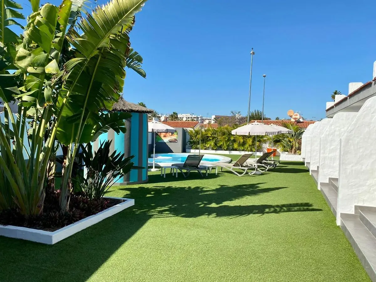 Starboys Gay Resort - Gay Men Only Maspalomas